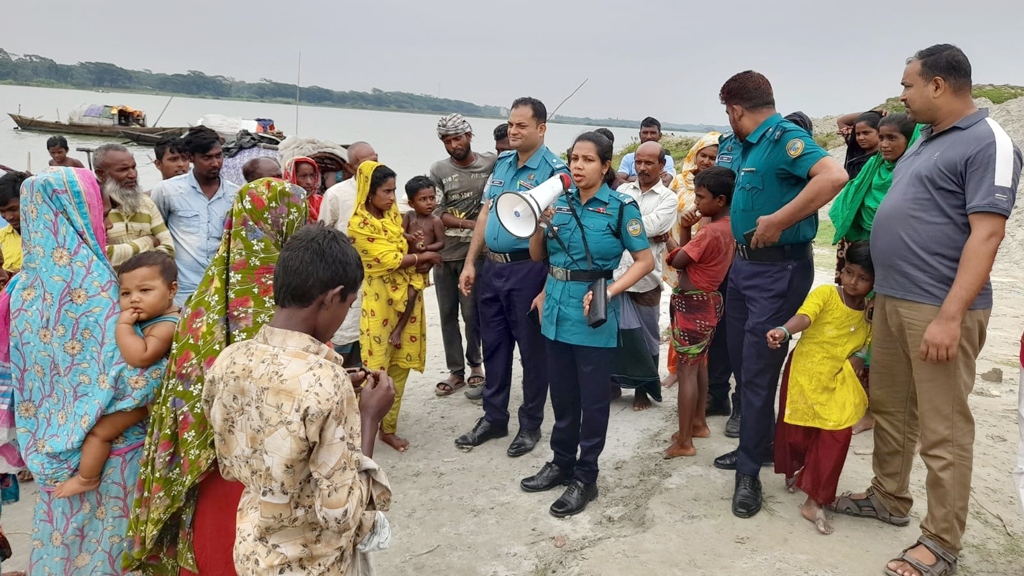 মোখার প্রভাবে বরিশালে গুঁড়ি গুঁড়ি বৃষ্টি