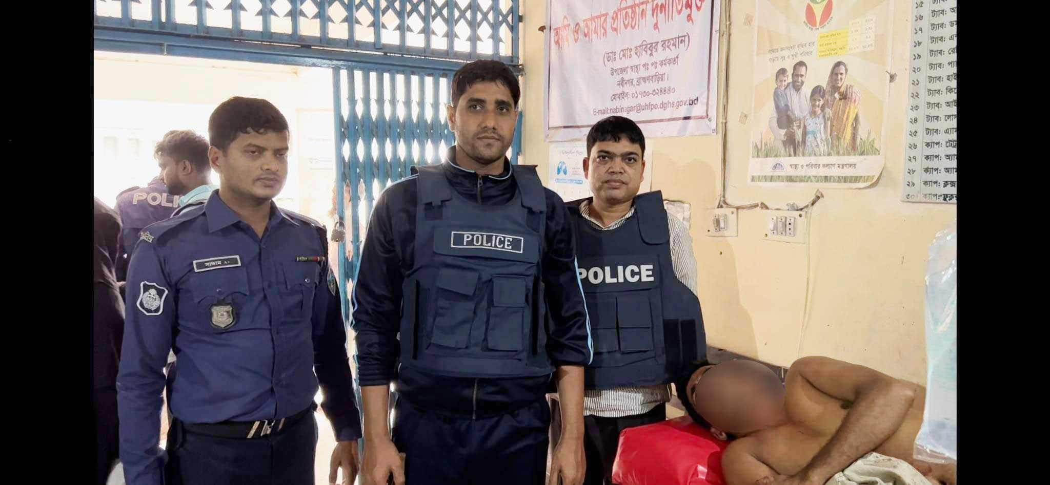 ব্রাহ্মণবাড়িয়ায় থানার সামনে দু’পক্ষের সংঘর্ষ, ৩ পুলিশসহ আহত ৮