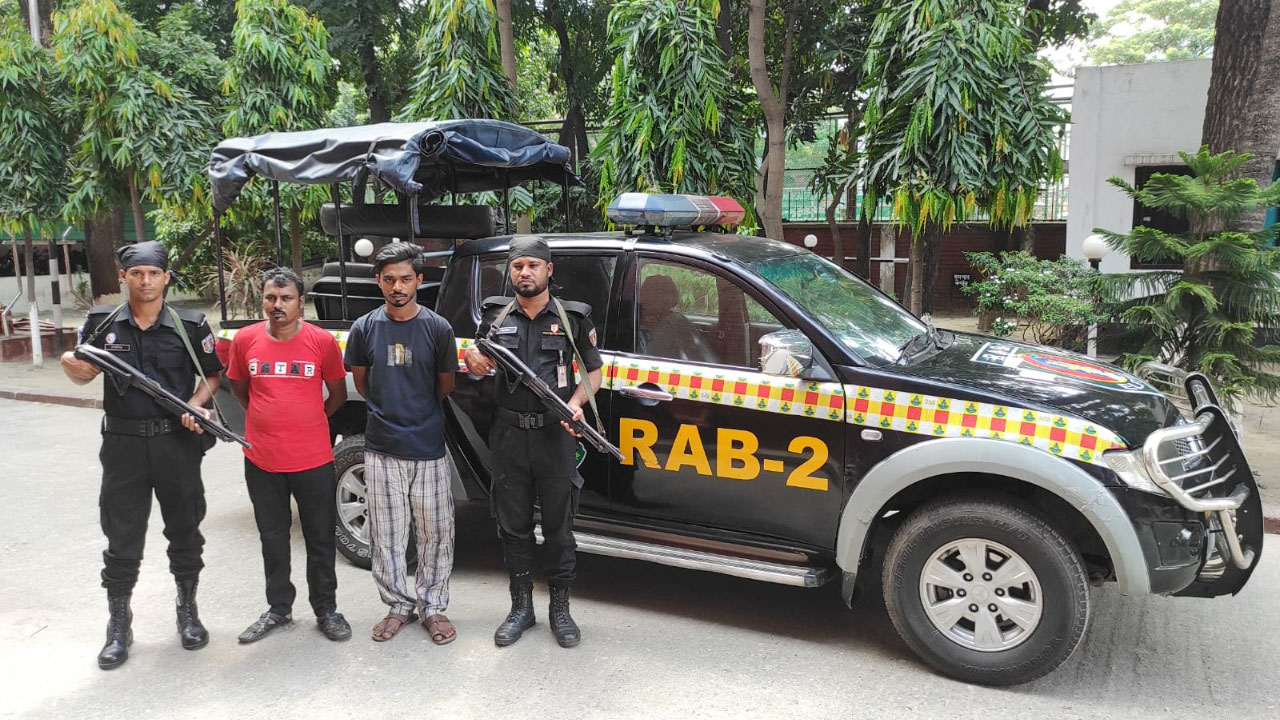 ভাঙ্গারির আড়ালে মাদক, গ্রেপ্তার ২ 