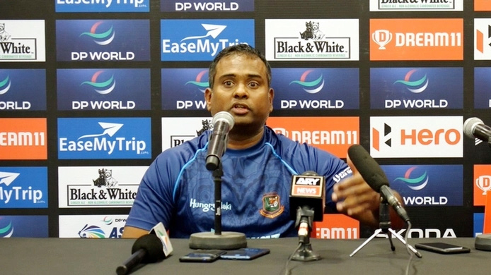 ‘পাকিস্তানকে হারাতে পারি, সেমির ব্যাপারটা হাতে নেই’