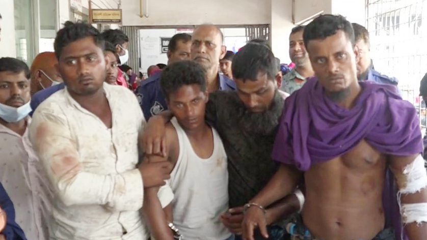 লক্ষ্মীপুরে জেলে-পুলিশ সংঘর্ষের ঘটনায় মামলা, গ্রেপ্তার ১০ 
