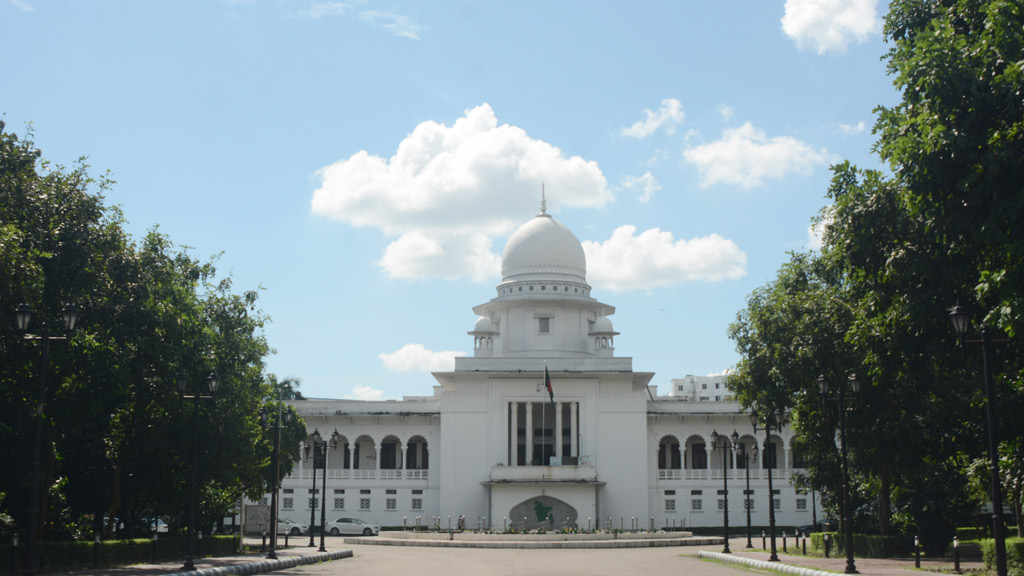 সুপ্রিম কোর্টে প্রবেশে লাগবে এনআইডি বা পাসপোর্ট