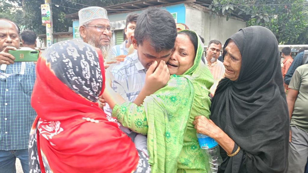 আবু সাঈদ হত্যা মামলা: মুক্তি পেয়ে যা বলল ১৬ বছরের শিক্ষার্থী মাহিম