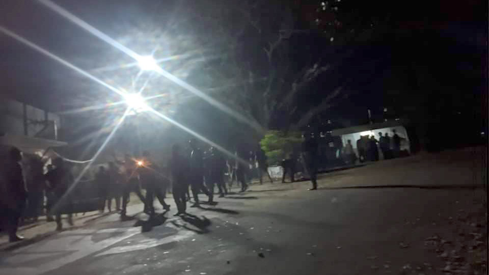 চবিতে ছাত্রলীগের পাল্টাপাল্টি ধাওয়া, অতিরিক্ত পুলিশ মোতায়েন 