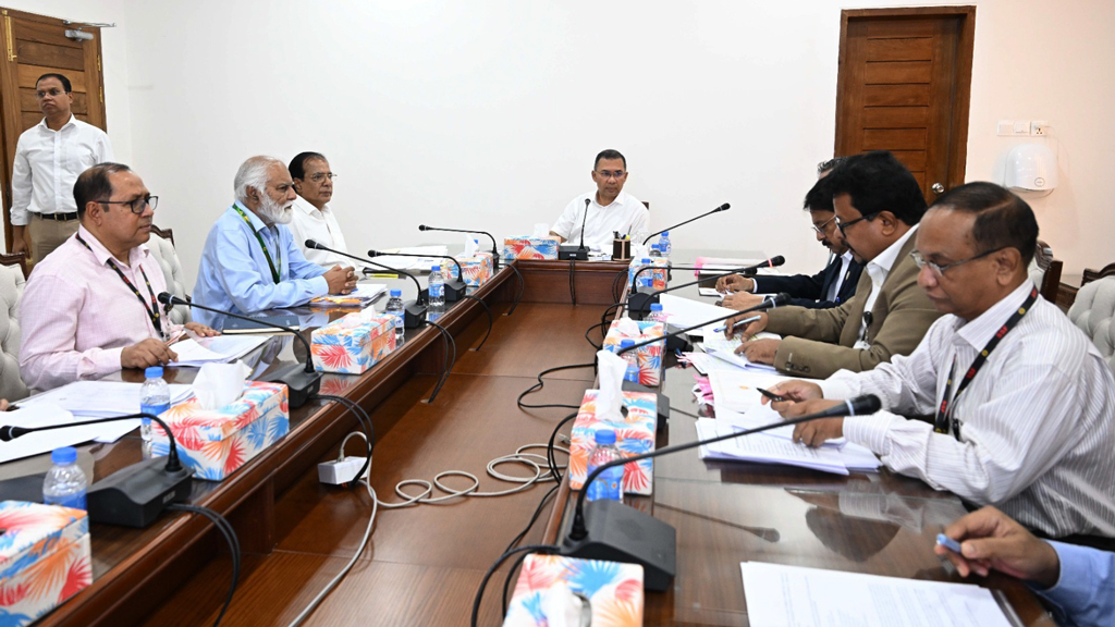ভূমিকম্প মোকাবিলায় এক লাখ স্বেচ্ছাসেবক ও বিশেষ সেলসহ টাস্কফোর্স গঠনের সিদ্ধান্ত