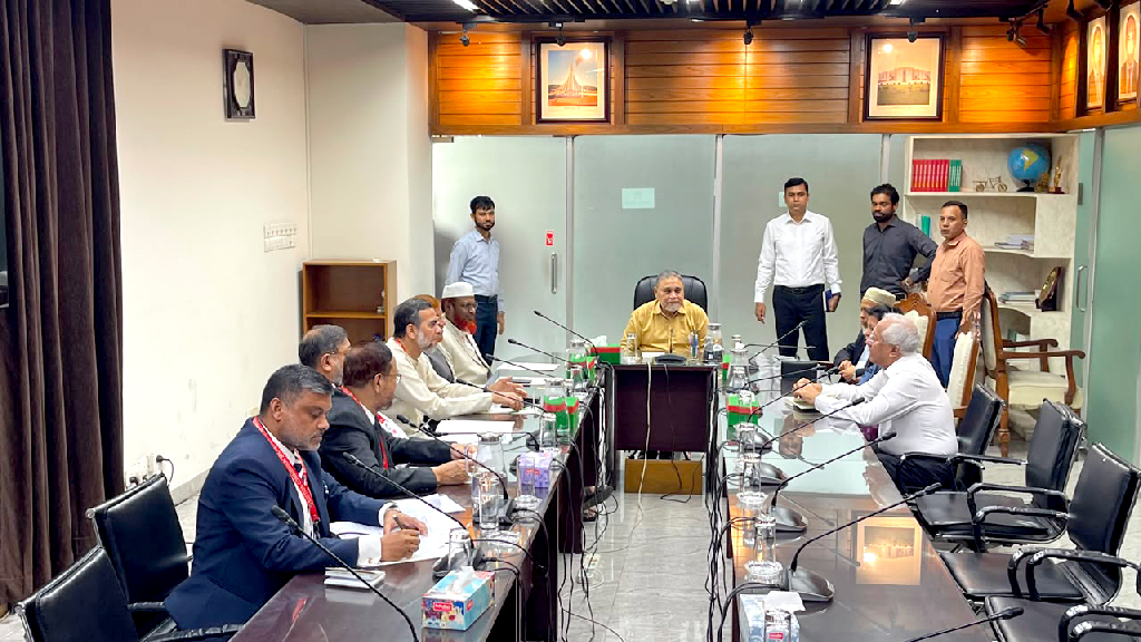 ইসির সঙ্গে বৈঠকে জামায়াত, গাজী নজরুলসহ যেসব বিষয় আলোচনায়