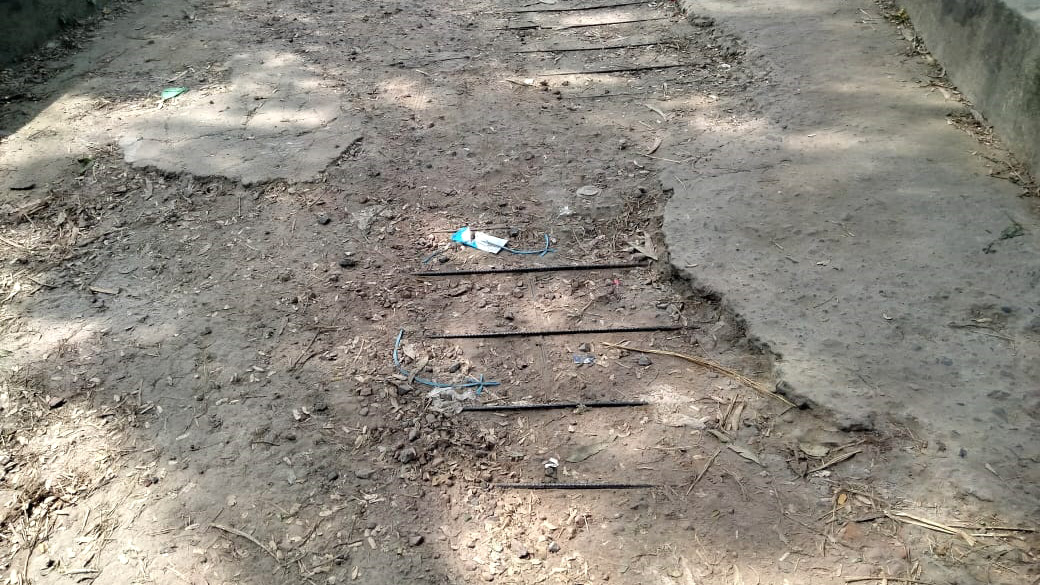 সড়ক সংস্কারের দাবি