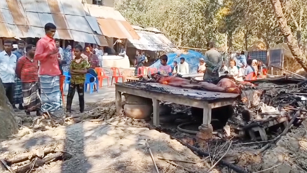 বদলগাছীতে আগুনে পুড়ে বৃদ্ধের মৃত্যু