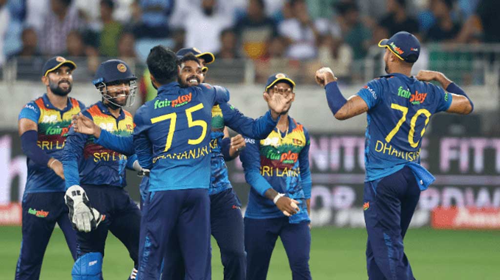তারকা বোলারদের ছাড়াই শিরোপা ধরে রাখার মিশনে নামবে শ্রীলঙ্কা