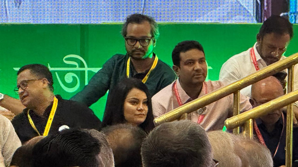 বিএনপির অনুষ্ঠানে সাংবাদিককে ‘ফ্যাসিস্ট’ আখ্যা, প্রতিবাদ জানালেন ফখরুল