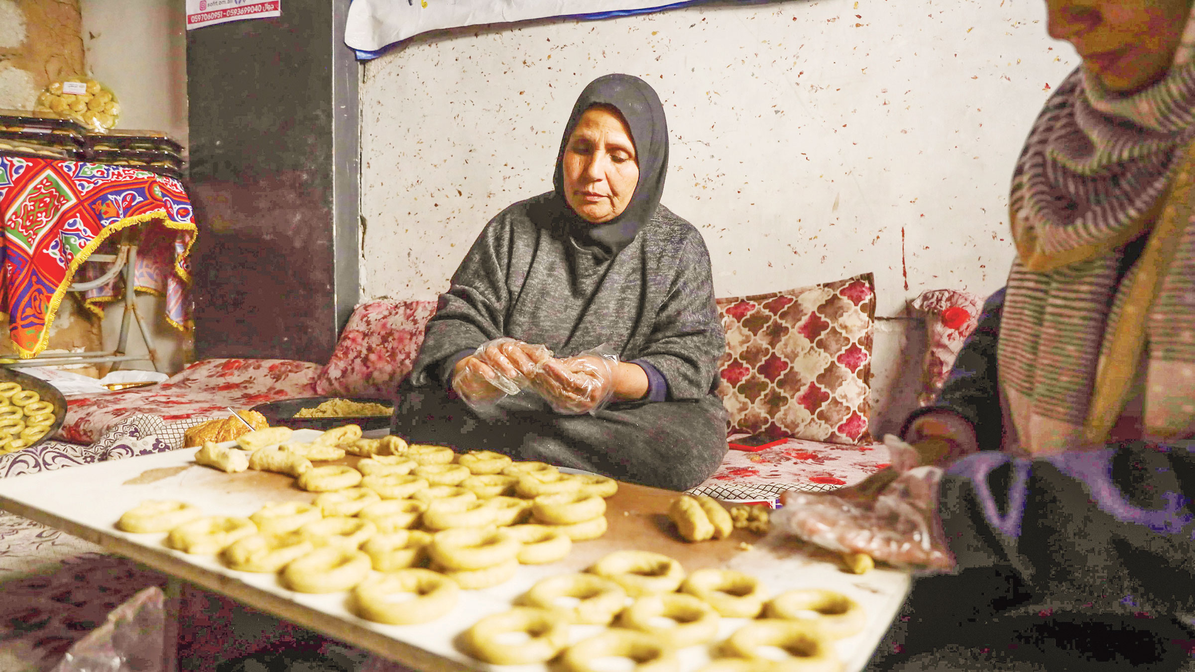 ধ্বংসস্তূপ আর পরবাসের গল্পে আঁকা এবারের ঈদ