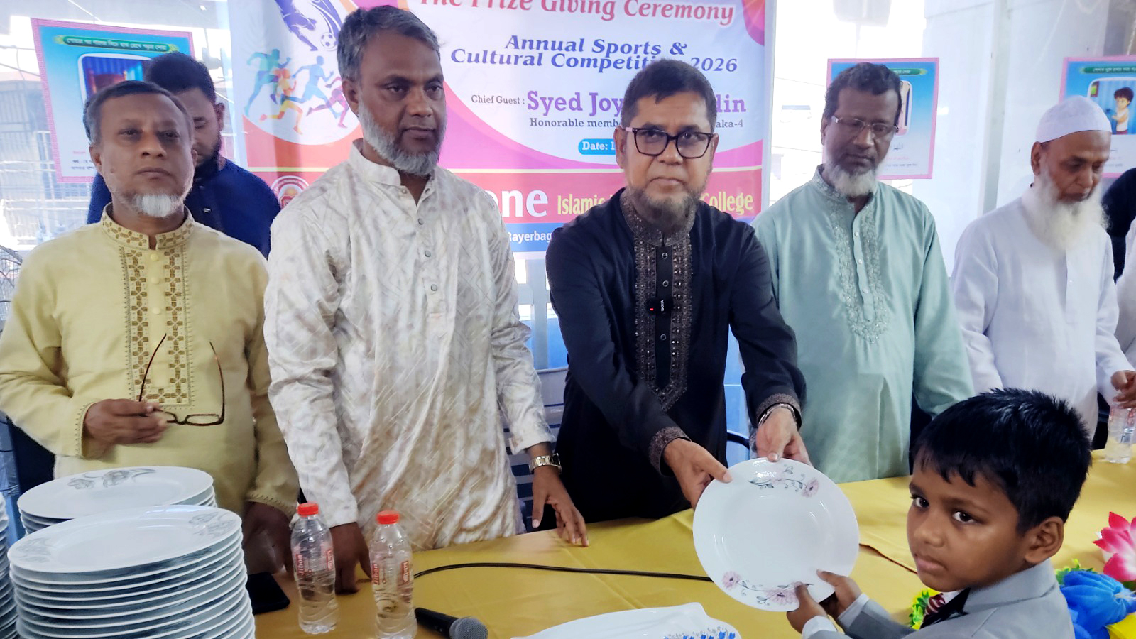 ঢাকা-৪ আসনের ৭৫ ভাগ গ্রাহক গ্যাস পাচ্ছে না: এমপি জয়নুল আবেদীন