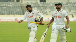 সাদমানের সেঞ্চুরির অপেক্ষায় দিন পার বাংলাদেশের