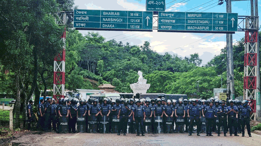 শ্রীমঙ্গলে আটকে দেওয়া হলো এনসিপির গাড়িবহর