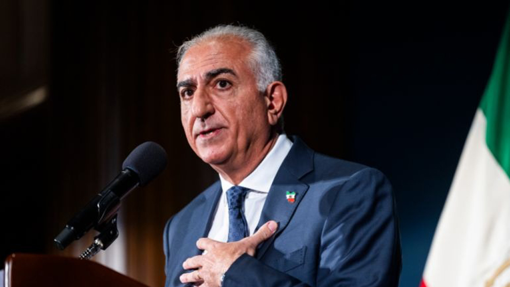 ইরানে ইসলামি প্রজাতন্ত্রের পতন হলে দায়িত্ব নিতে প্রস্তুত রেজা পাহলভি