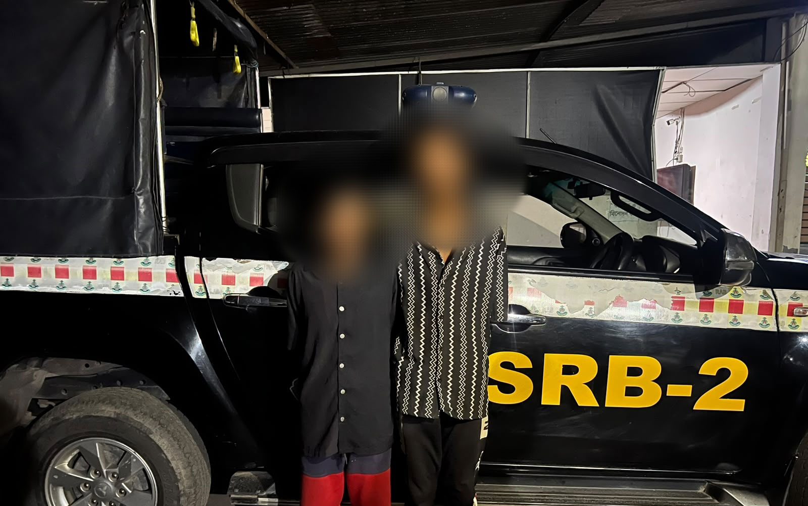 রাজধানীর রায়েরবাজারে ছিনতাইয়ের অভিযোগে গ্রেপ্তার ৬