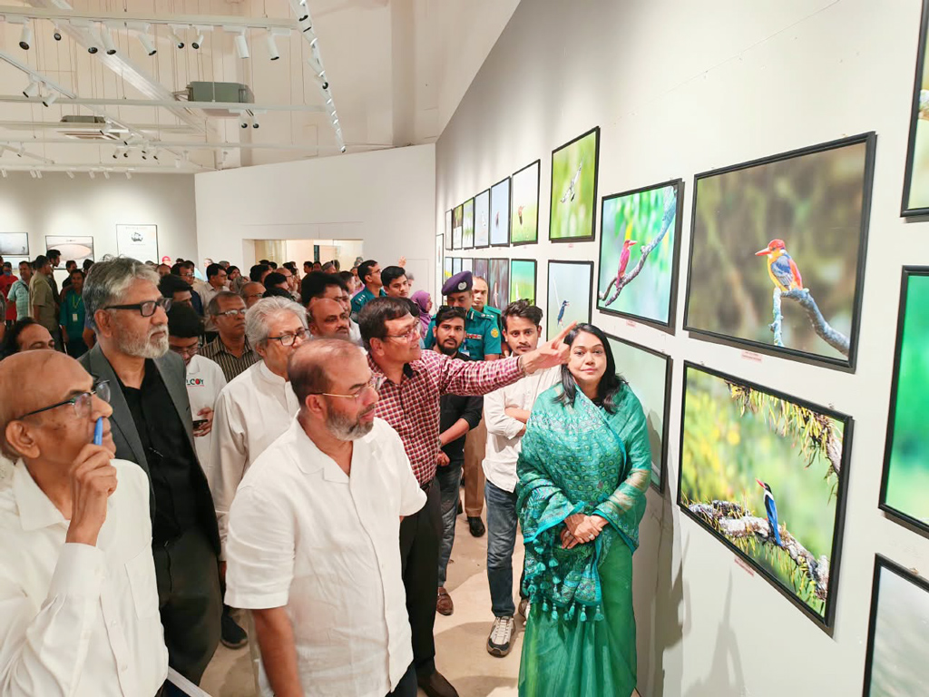 প্রকৃতির গল্প বলছে নদী ও পাখির আলোকচিত্র প্রদর্শনী