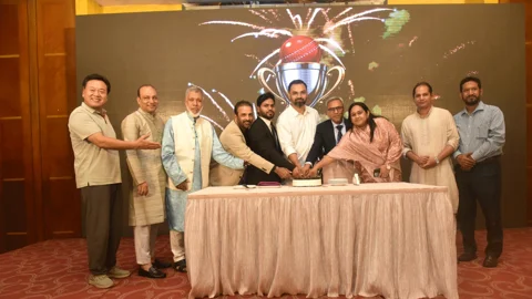 প্রবাসীদের এক সুতোয় বাঁধতে আসছে এক্সপ্যাট ওয়ার্ল্ড কাপ