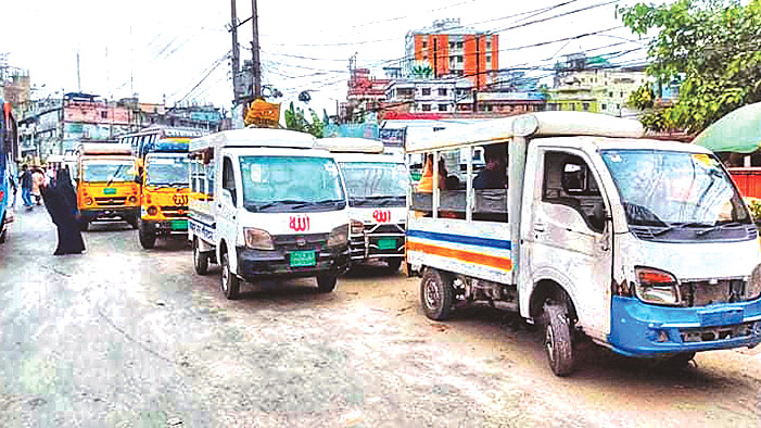 মাসোহারা দিয়ে চলছে লেগুনা