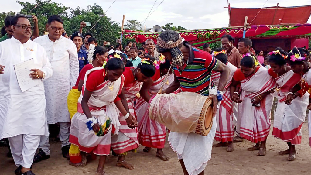 কারাম ক্ষুদ্র নৃগোষ্ঠীদের প্রাণের উৎসব: খাদ্যমন্ত্রী