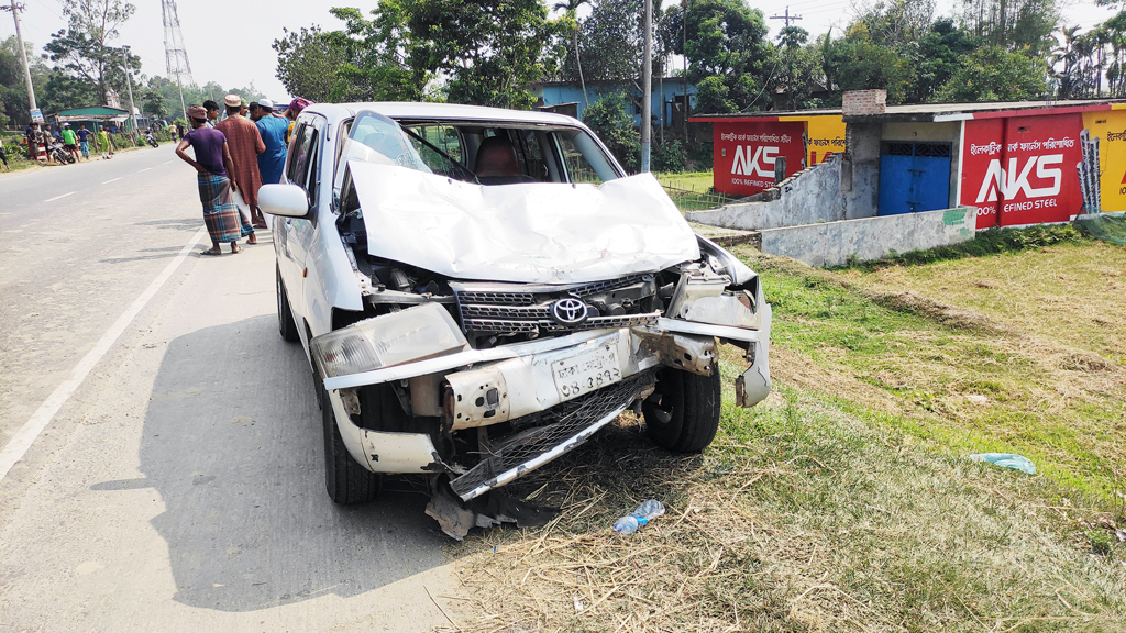 নবীগঞ্জে প্রাইভেট কার-অটোরিকশার সংঘর্ষে নিহত ২