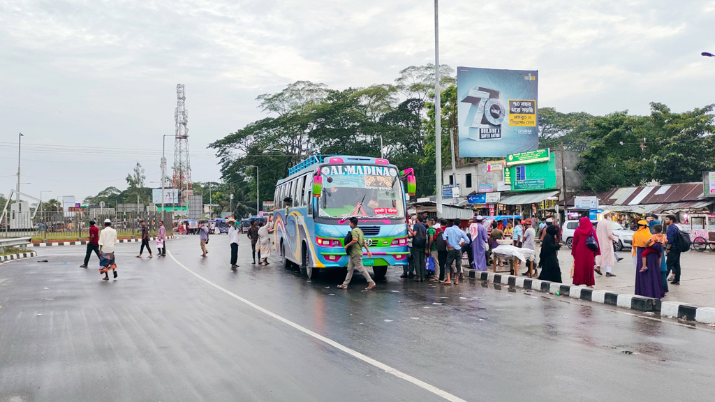 পায়রা সেতু চালু হলেও কমছে না ভোগান্তি