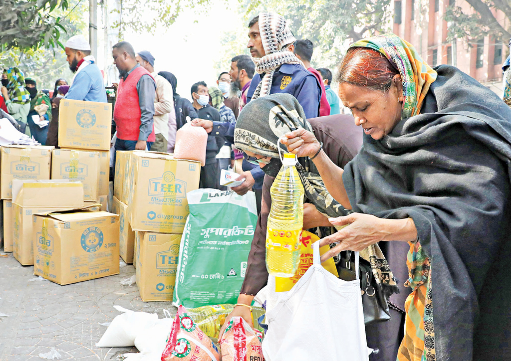 টিসিবির পণ্য: তেল-ডাল-চিনির সঙ্গে চালও পাওয়া যাবে 