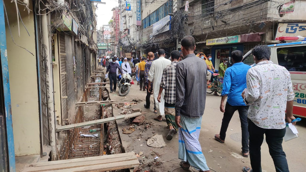 বড় পরিকল্পনায় বঞ্চিত ওয়ার্ডের বাসিন্দারা
