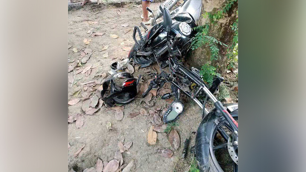 বগুড়ায় গাছের সঙ্গে মোটরসাইকেলের ধাক্কায় ২ বন্ধু নিহত