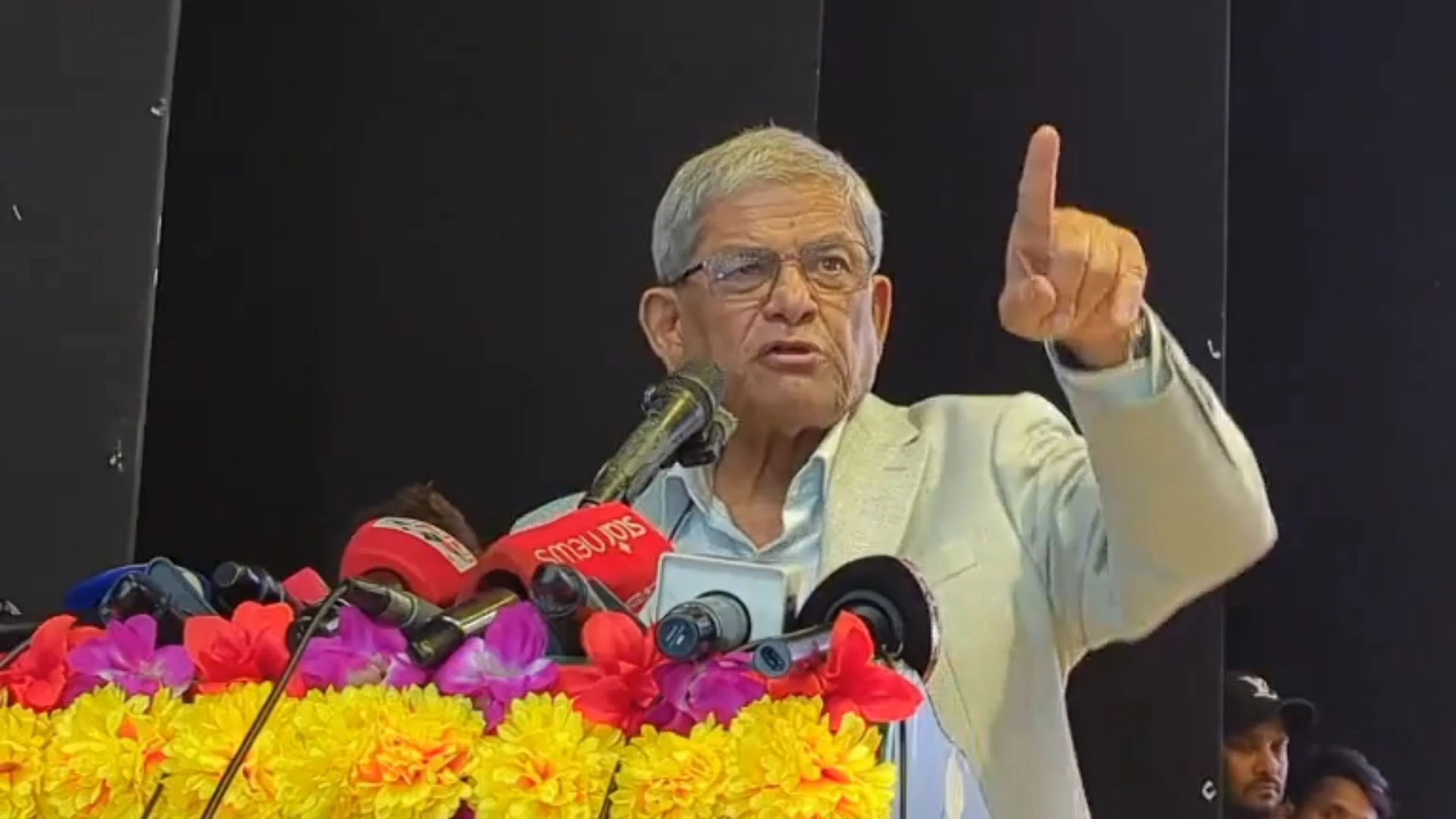 হাসিনা যে ভাষায় কথা বলতেন, বিরোধী দলও সেই ভাষায় কথা বলছে: মির্জা ফখরুল