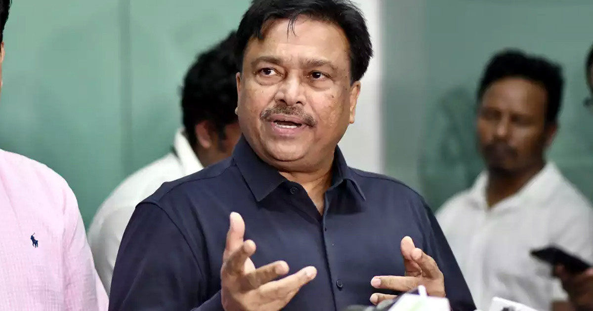বাংলাদেশের বাজে খেলা কষ্ট দেয় ফারুককে