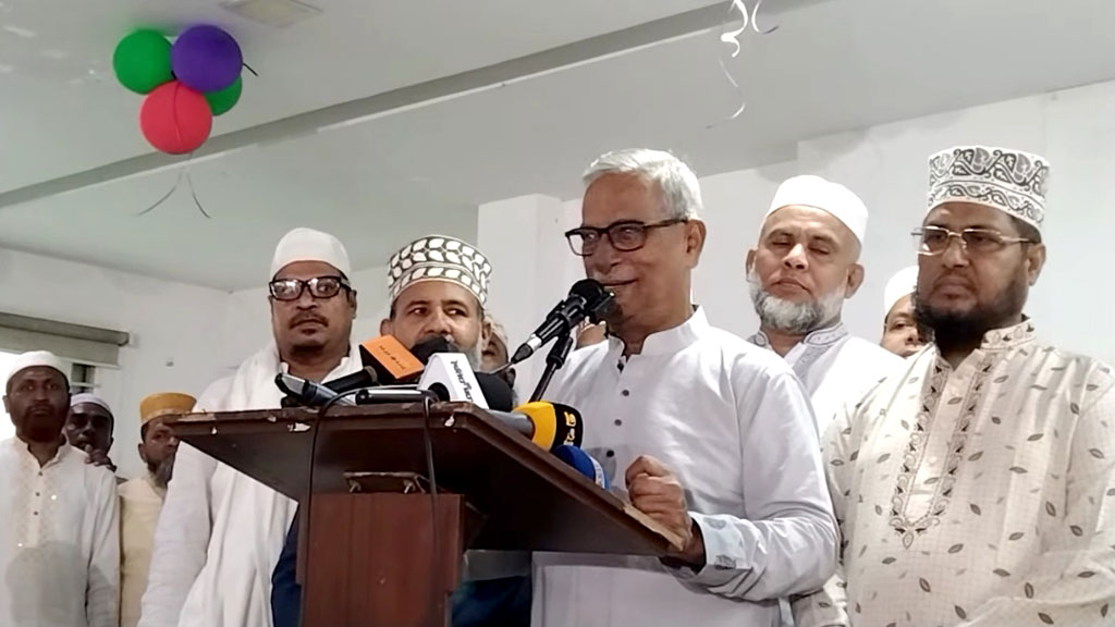 আ. লীগের সঙ্গে মিলে নির্বাচন ব্যাহত করার ষড়যন্ত্র করলে রুখে দেওয়া হবে: ফারুক
