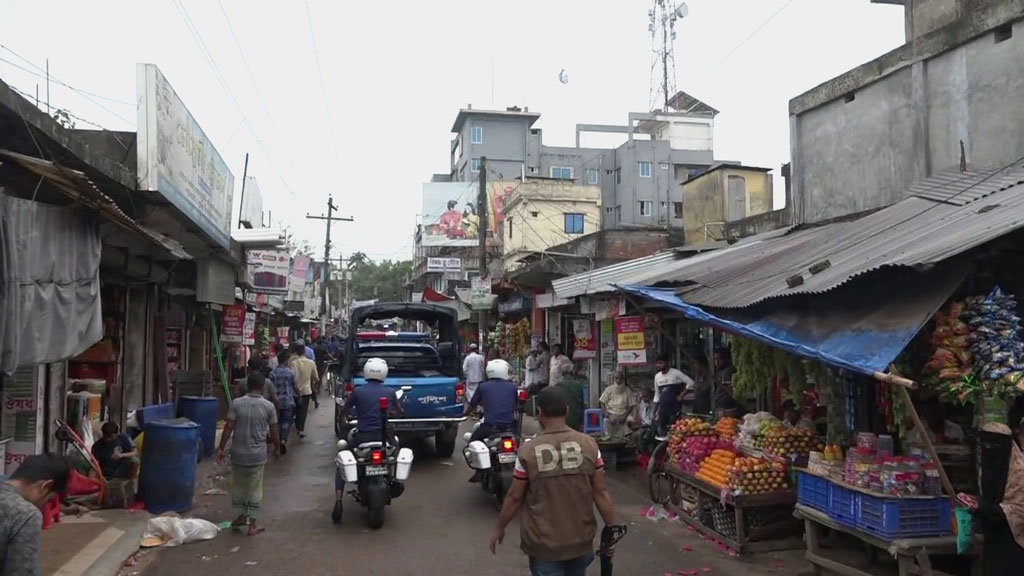 লক্ষ্মীপুরে যুবলীগ নেতা হত্যা মামলার আসামি অস্ত্রসহ গ্রেপ্তার 