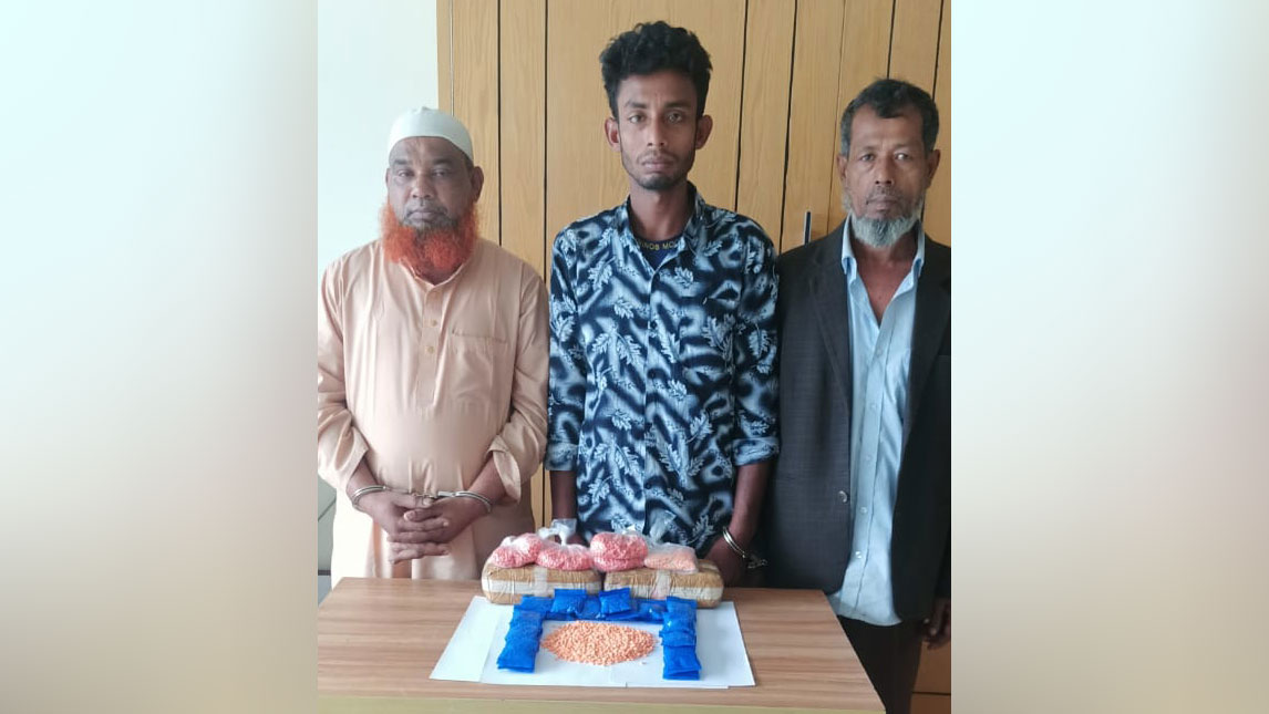 ঢাকায় মাদকের চালান আনতেন গ্রিনলাইনের চালক