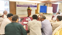 মৎস্য খাতে অবহেলিত প্রায় দুই কোটি শ্রমিক, আইনি সুরক্ষা ও জীবনমান উন্নয়নের দাবি
