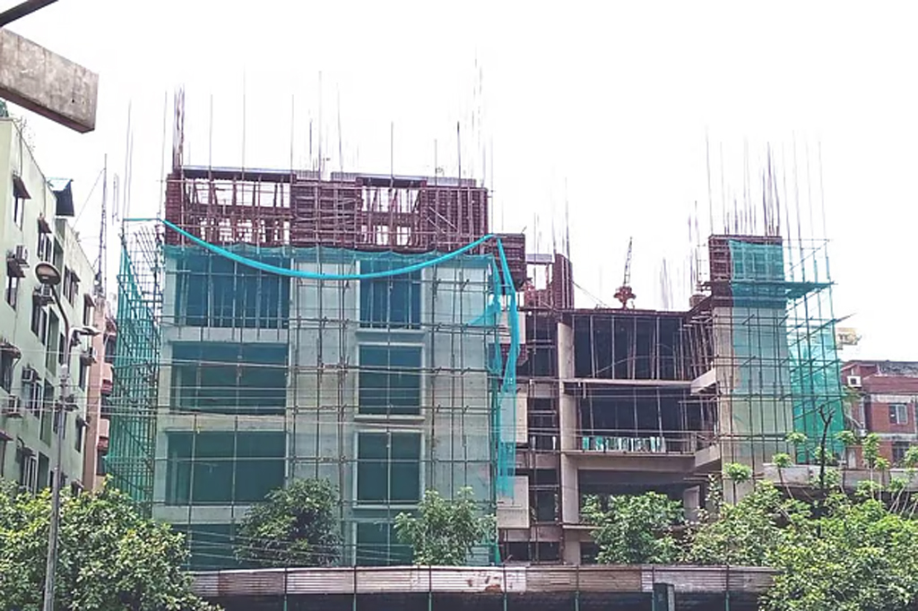 সাবেক ৮ সচিবসহ ১২ জনের ফ্ল্যাট বাতিল