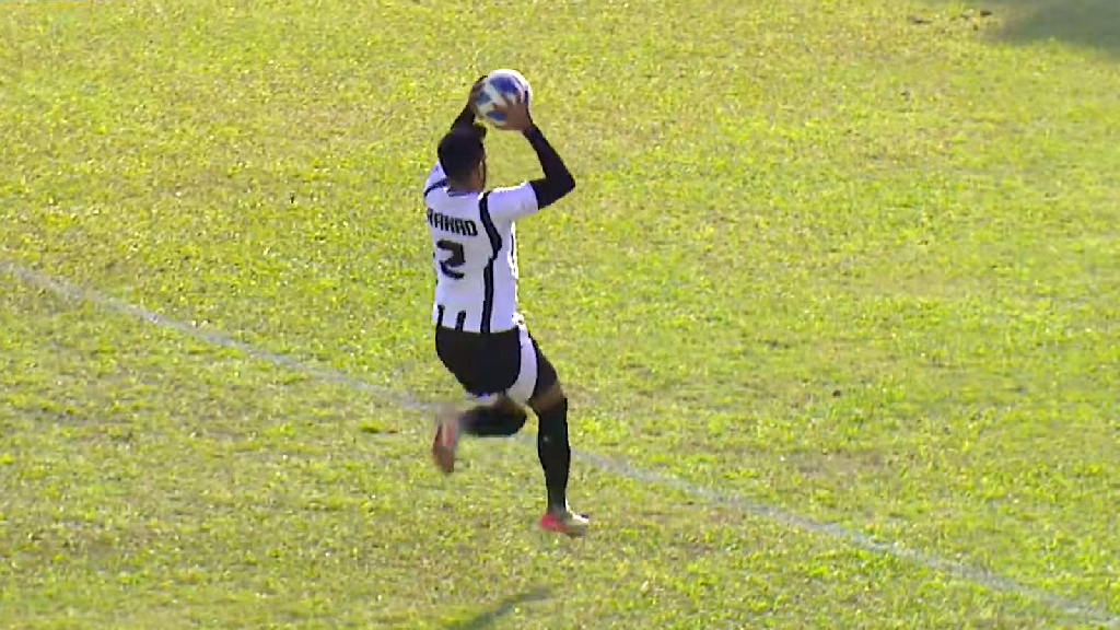 থ্রো থেকে সরাসরি গোল, বাংলাদেশ ফুটবল লিগে অদ্ভুতুড়ে ঘটনা