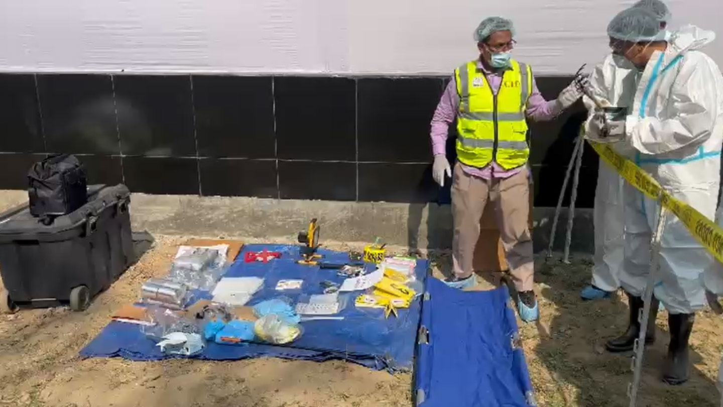 জুলাই গণ-অভ্যুত্থানে নিহত ১১৪ অজ্ঞাতনামার পরিচয় শনাক্তে নমুনা সংগ্রহ শুরু