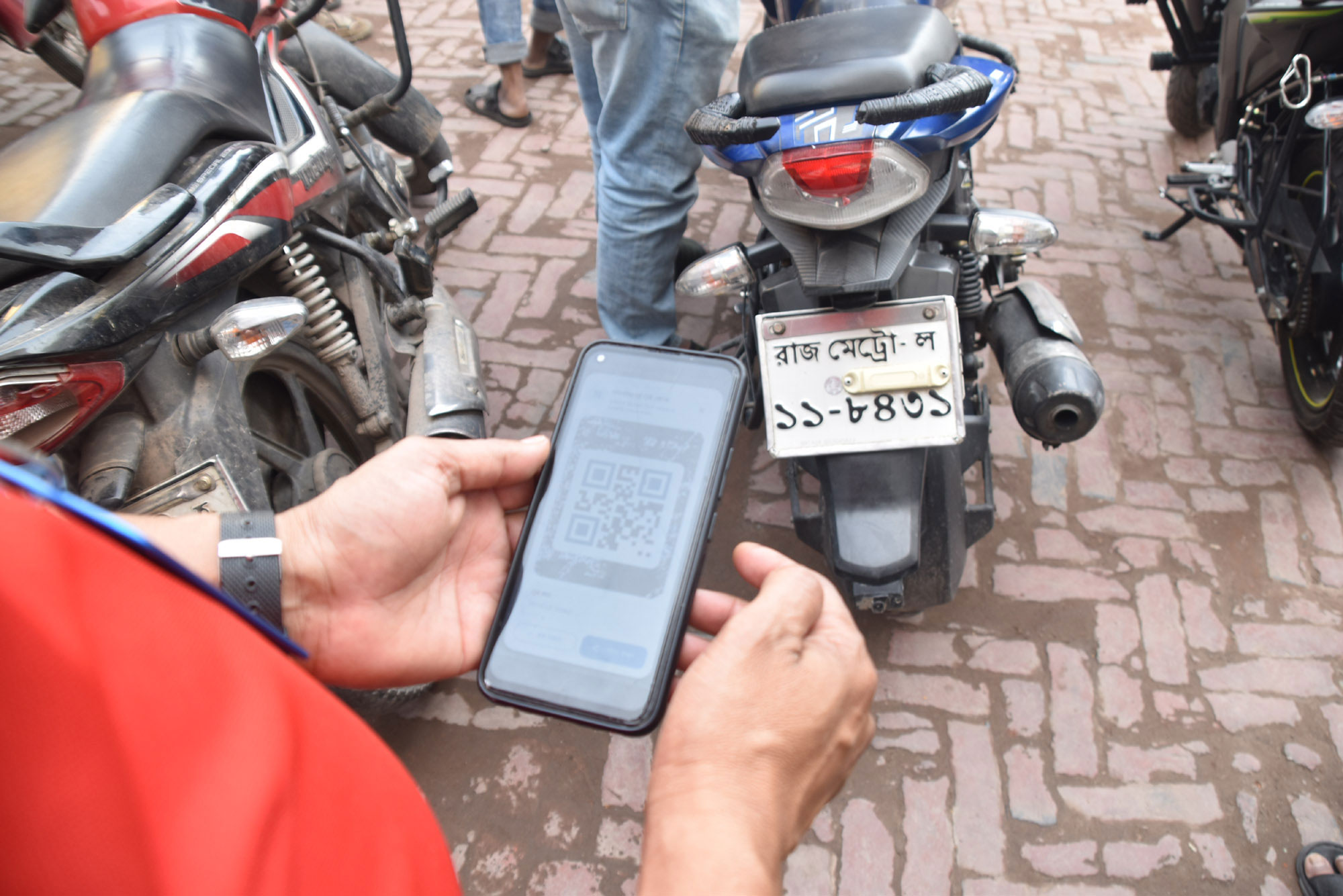 রাজশাহীতে ফুয়েল অ্যাপ চালু, পাঁচ দিনে একবার নেওয়া যাবে তেল