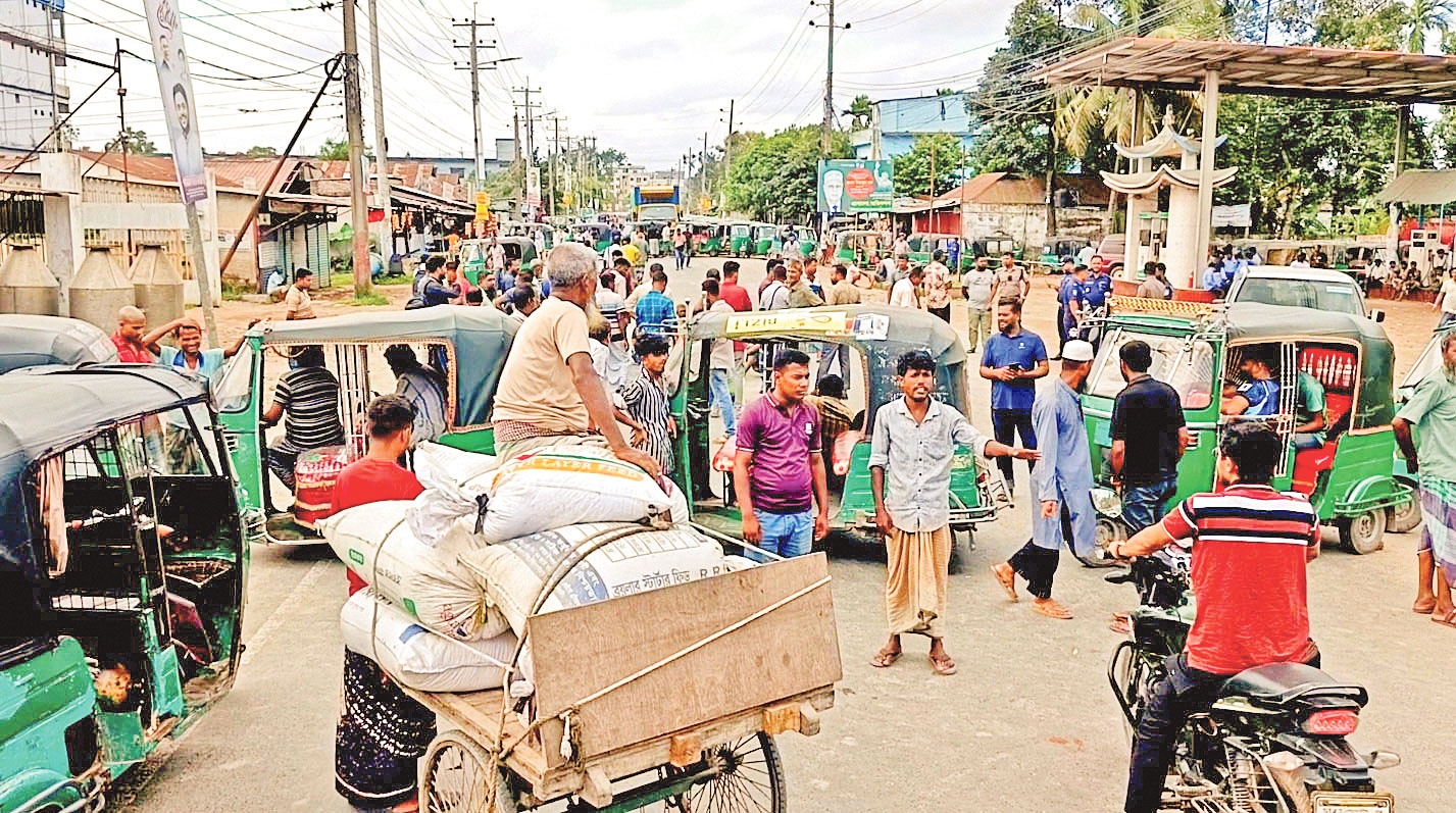 গ্যাসের দুর্ভোগ আরও বেড়েছে