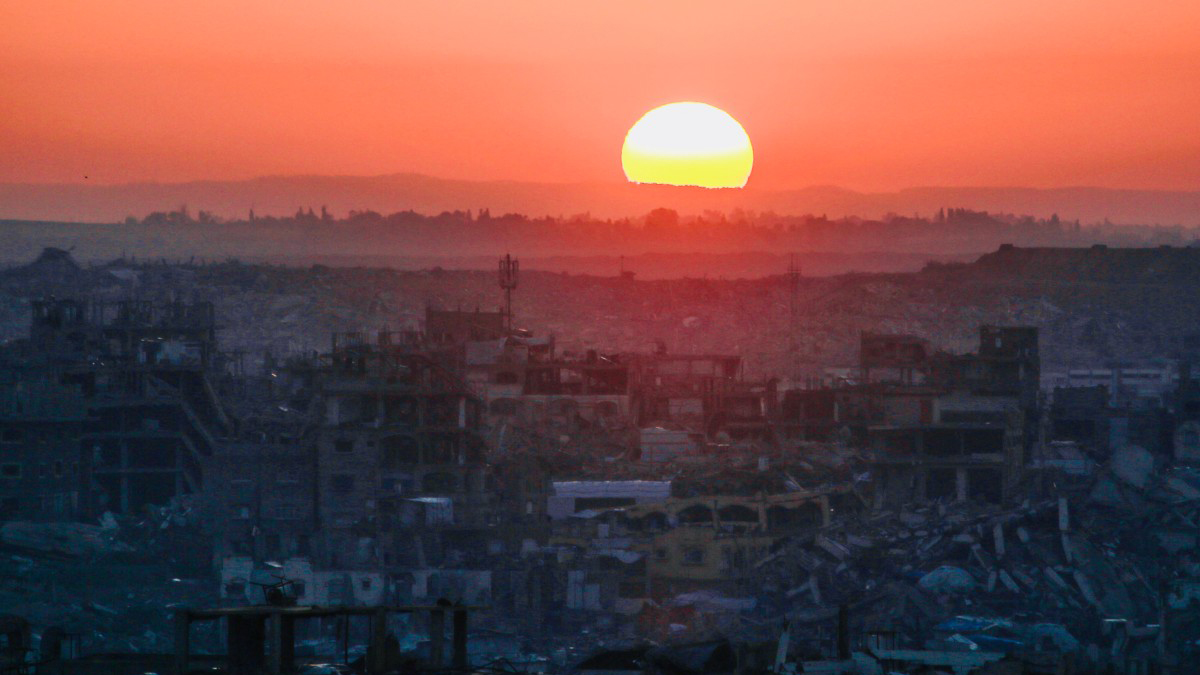 যুদ্ধবিরতি সত্ত্বেও গাজায় একদিনে আরও ১৪ জনকে হত্যা করেছে ইসরায়েল