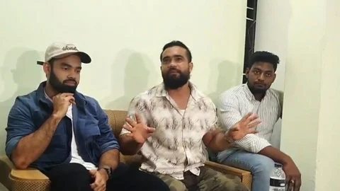 সপরিবারে বাসা ছেড়েছেন টঙ্গীর থাপ্পড়-কাণ্ডের রুমি