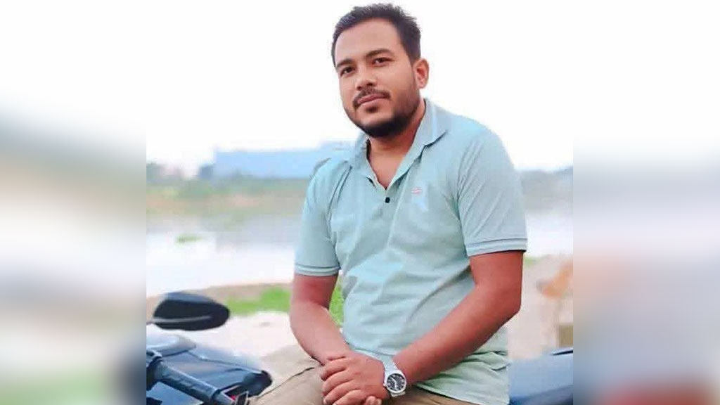 ‘কথা আছে’ বলে ডেকে নিয়ে কুড়াল দিয়ে মাথায় আঘাত, নিহত শ্বশুর