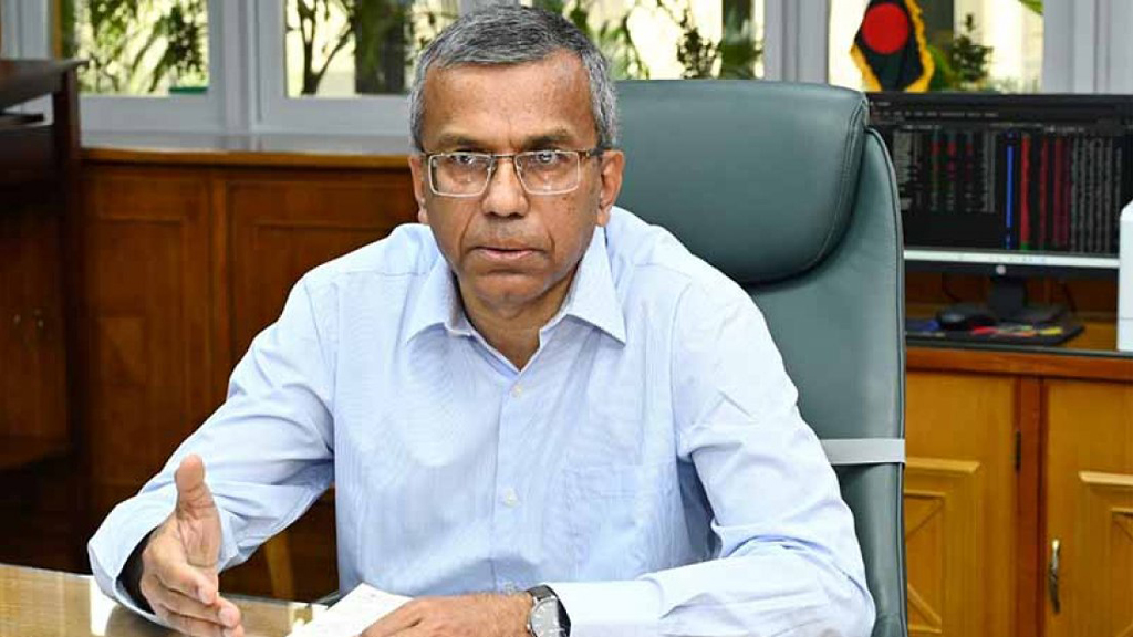 রাজনৈতিক পটপরিবর্তনে বন্ধ কারখানা চালুর উদ্যোগে সহযোগিতা করা হবে: গভর্নর