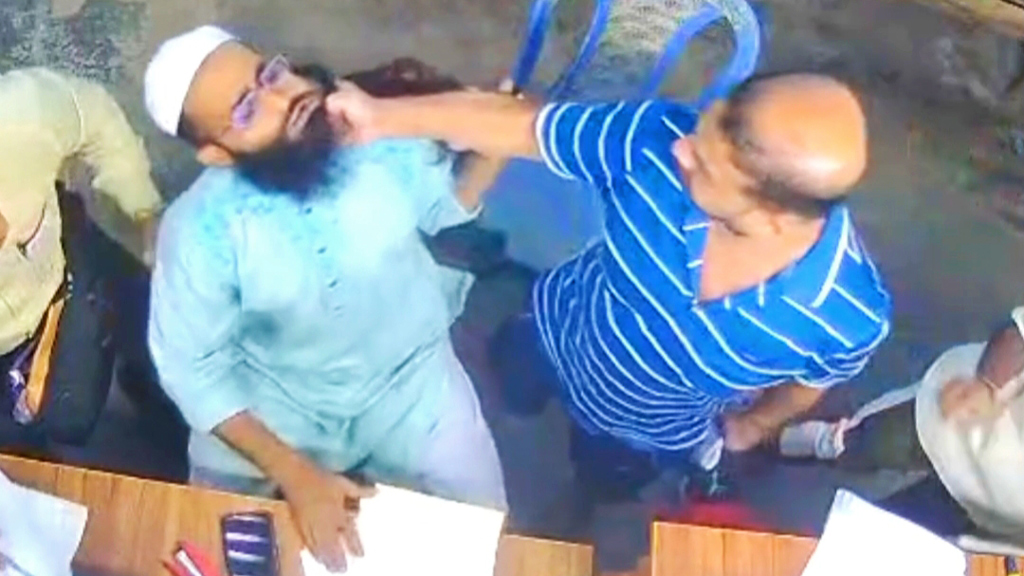 ব্যবসায়ীকে লাঞ্ছিত করা ব্যক্তির সঙ্গে বিএনপির সম্পর্ক নেই: বিবৃতি
