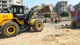 ইশরাকের অভিযান চালানো সেই ঘুন্টিঘরে অবৈধ স্থাপনা উচ্ছেদ করল পুলিশ