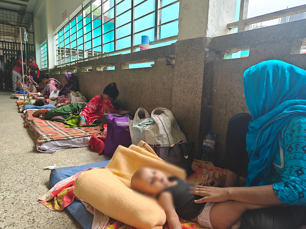 গাইবান্ধায় শিশু ওয়ার্ডে বিশেষ আইসোলেশন, চিকিৎসাধীন ৩ শিশু