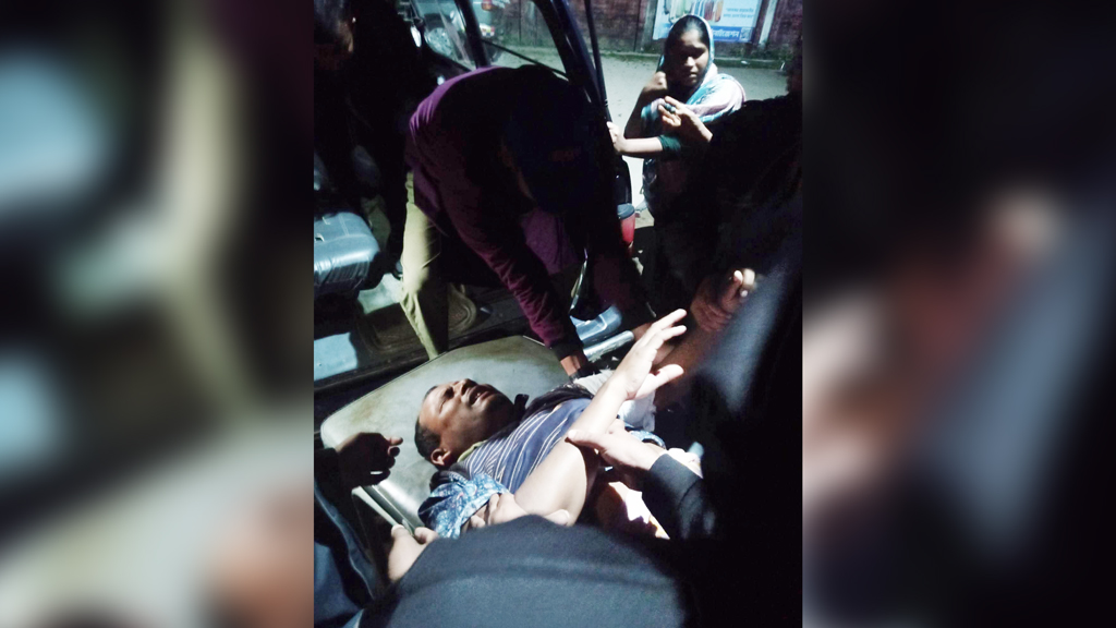 জামায়াত নেতাকে কুপিয়ে জখমের অভিযোগ নিষিদ্ধ ছাত্রলীগ কর্মীর বিরুদ্ধে