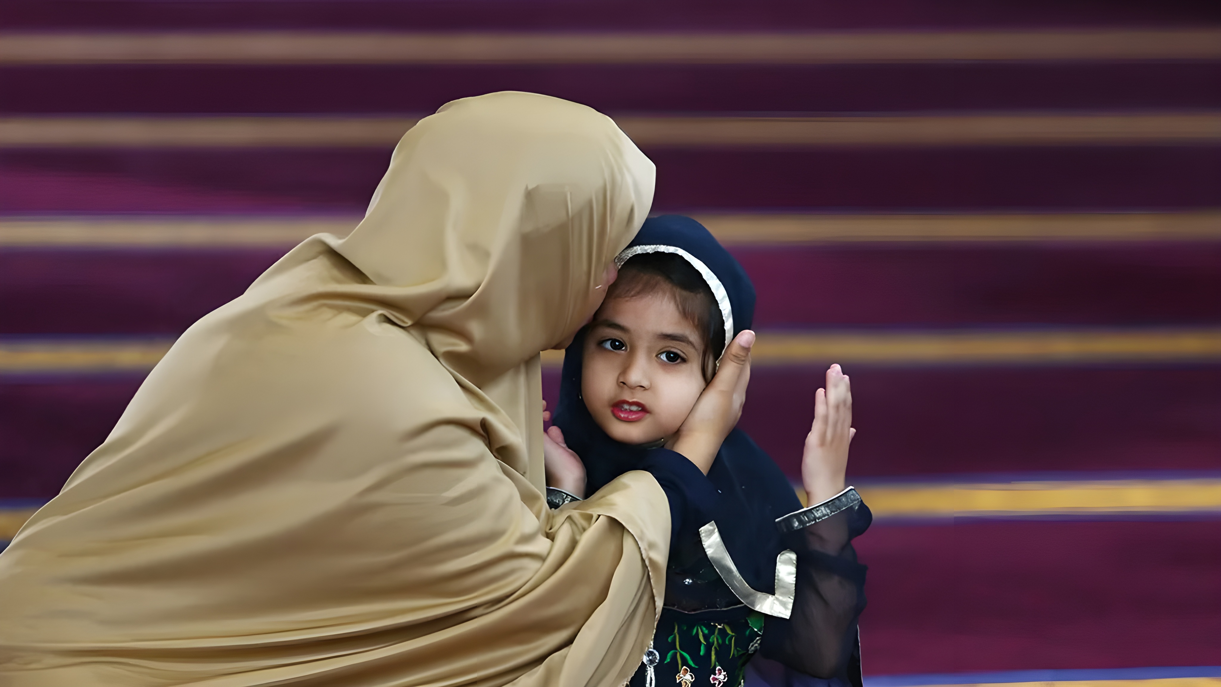কন্যাসন্তান আল্লাহর শ্রেষ্ঠ উপহার