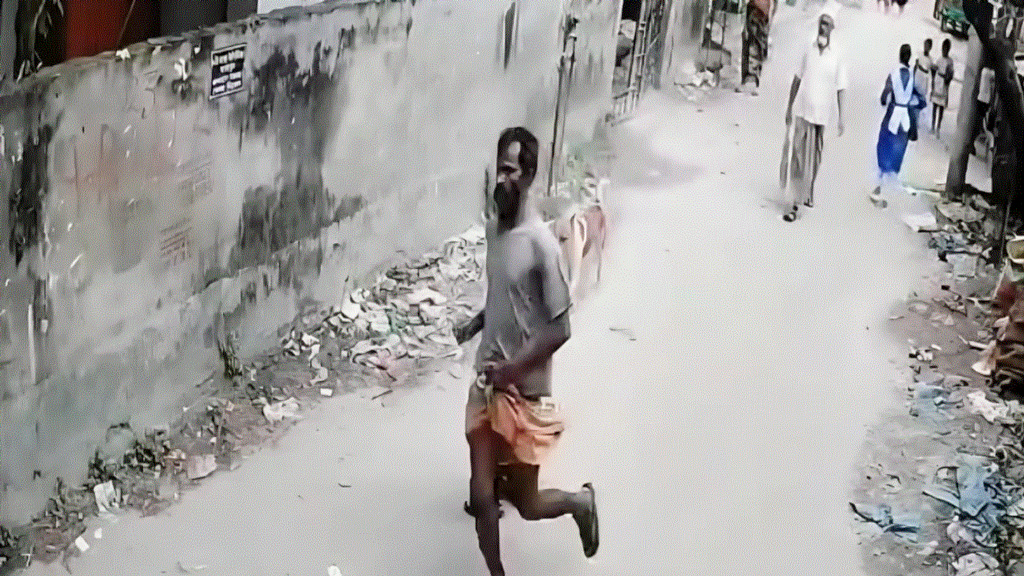 গাজীপুরে হ্যান্ডকাফ খুলে আসামির পালানোর চেষ্টা